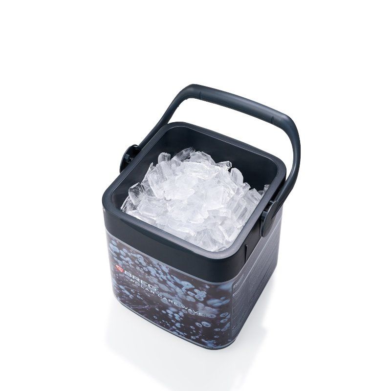 Cold compression system filled with ice